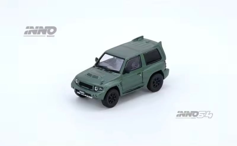 Mitsubishi Pajero Evo Green 1