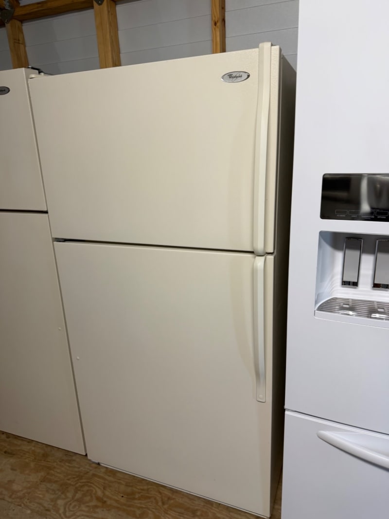 Refrigerator Whirlpool 33” 1