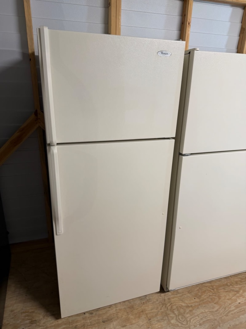 Refrigerator Whirlpool 28” 1