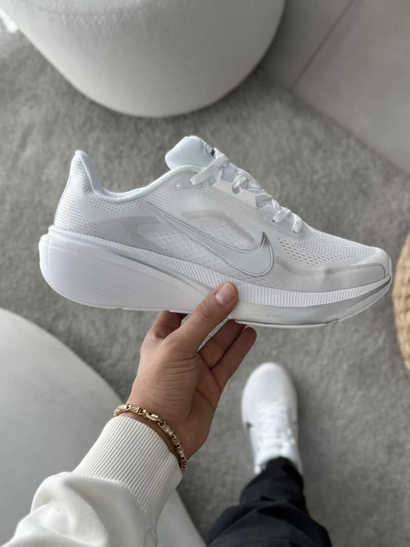 NIKE PEGAZUS 5