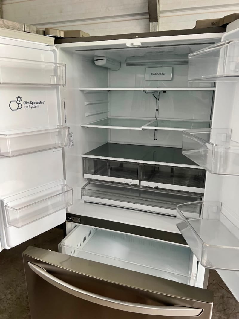 LG 27 Cuft, French Door Refirgerator Stainless Steel 2