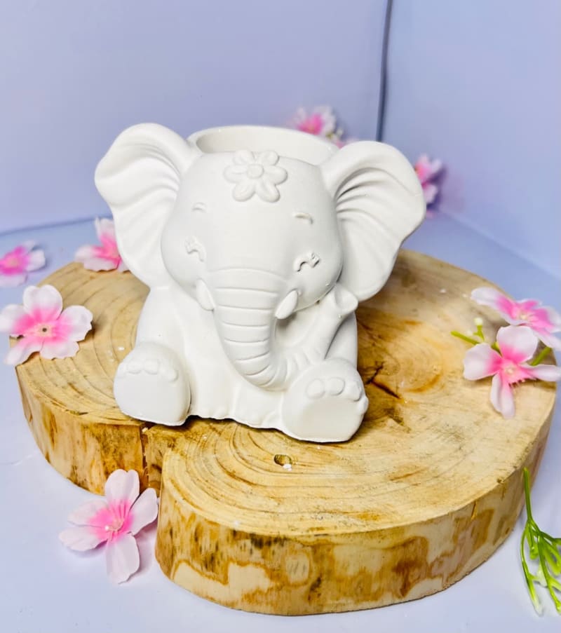 Elefante Kawaii 1