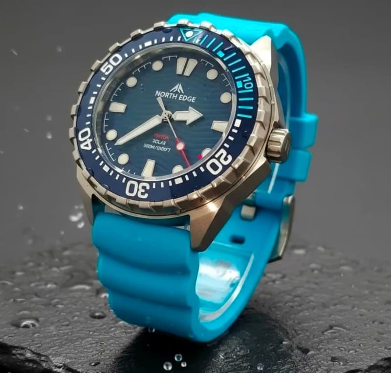 Triton Buceo Solar 300 mts 1