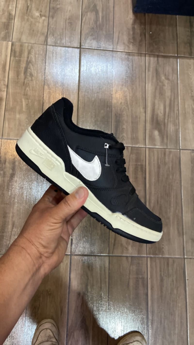 Nike Full Force Low 1