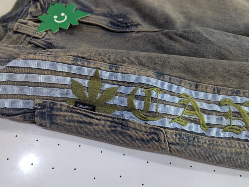 Jean Baggy Cannabis 2