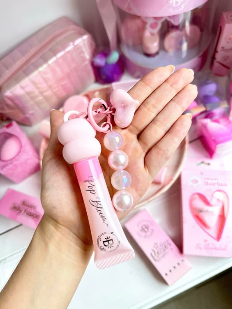 Gloss Pop Bloom Mimosa Blommshell 1