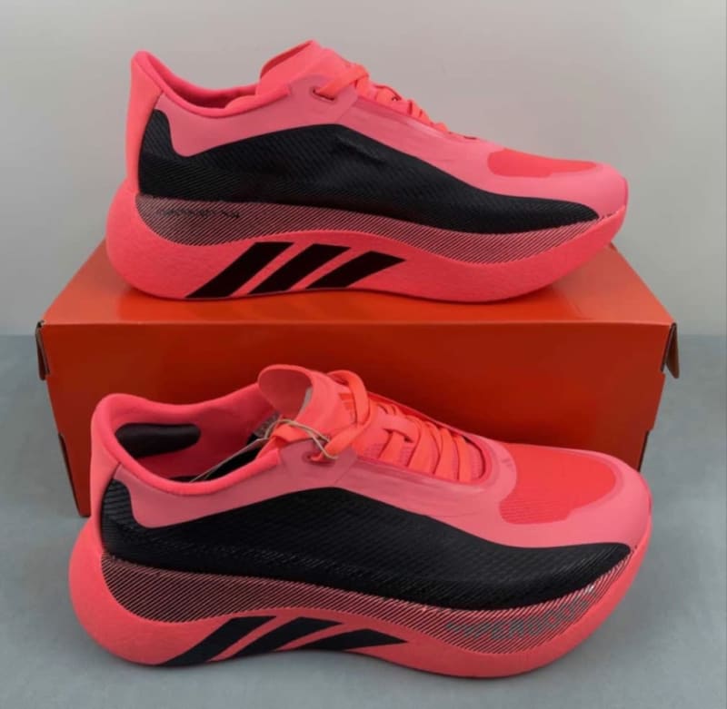 Adidas HyperBoost Edge 1
