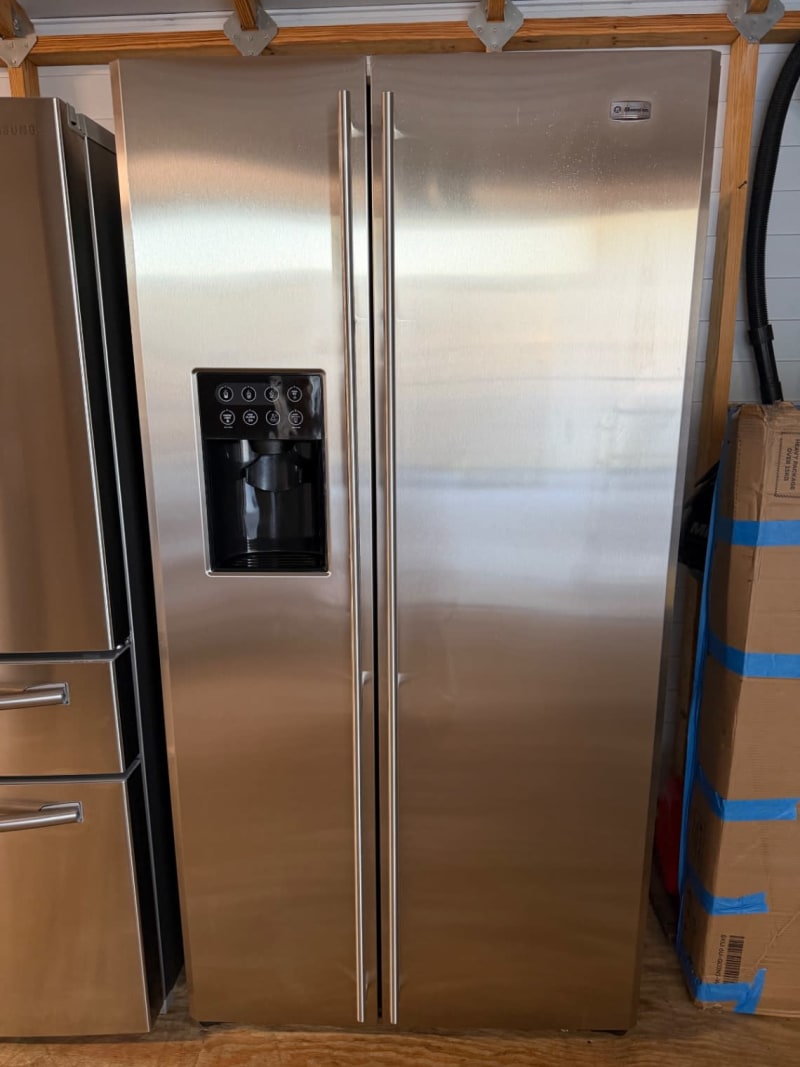 Refrigerator GE Monogram 36” 1