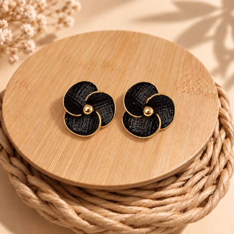 Aretes flor negra. 2