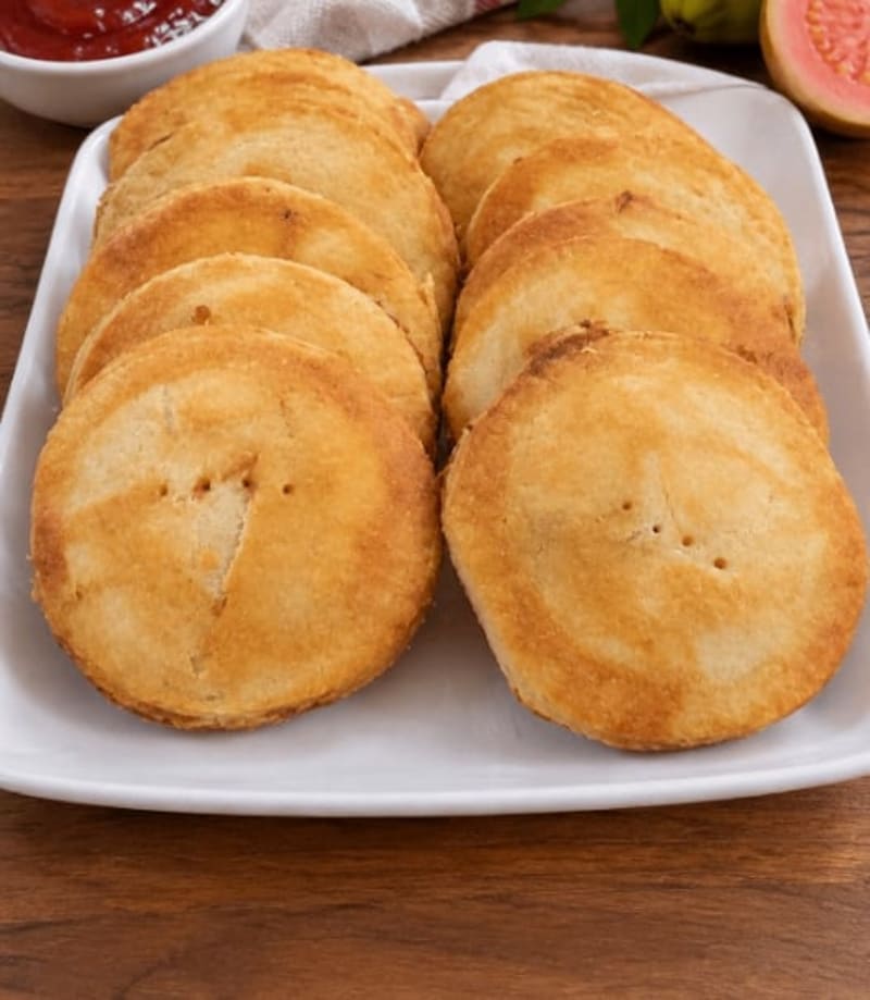 Pastelitos orientales con guayaba 1