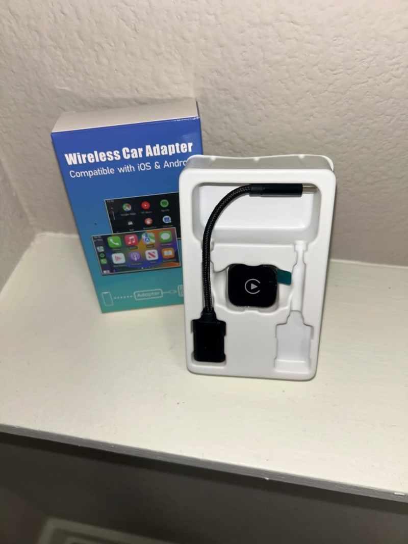 Car play adapter 2