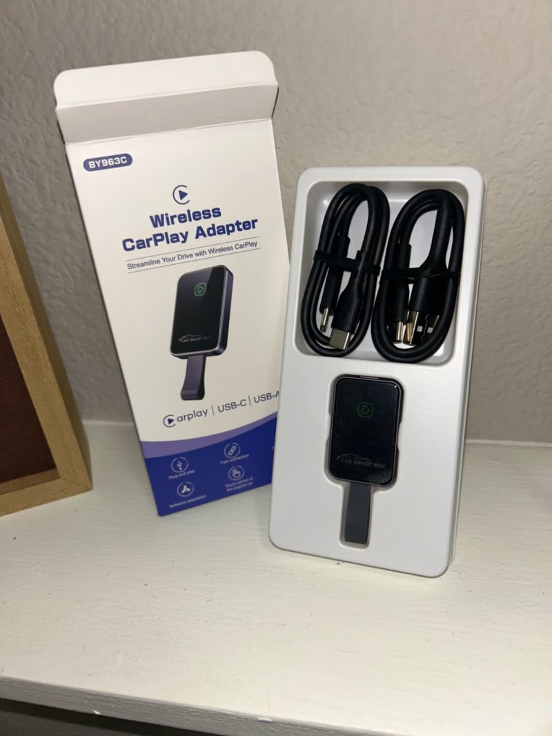 Car play adapter 2