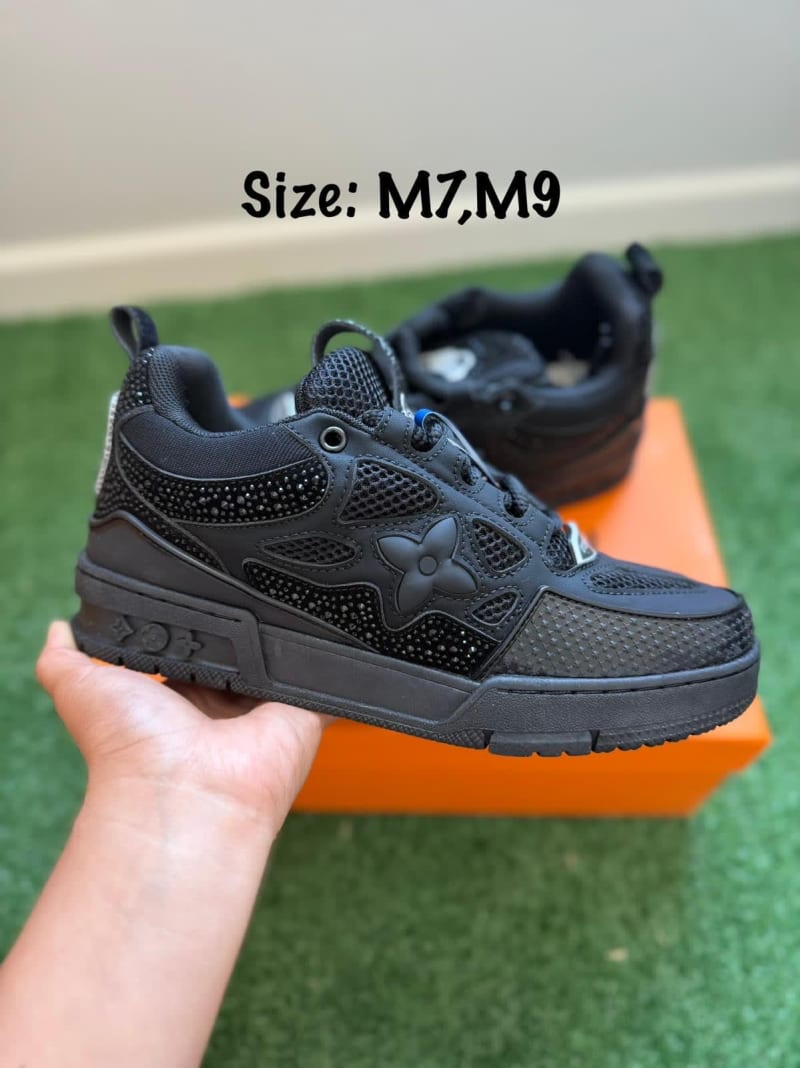 Shoes 10