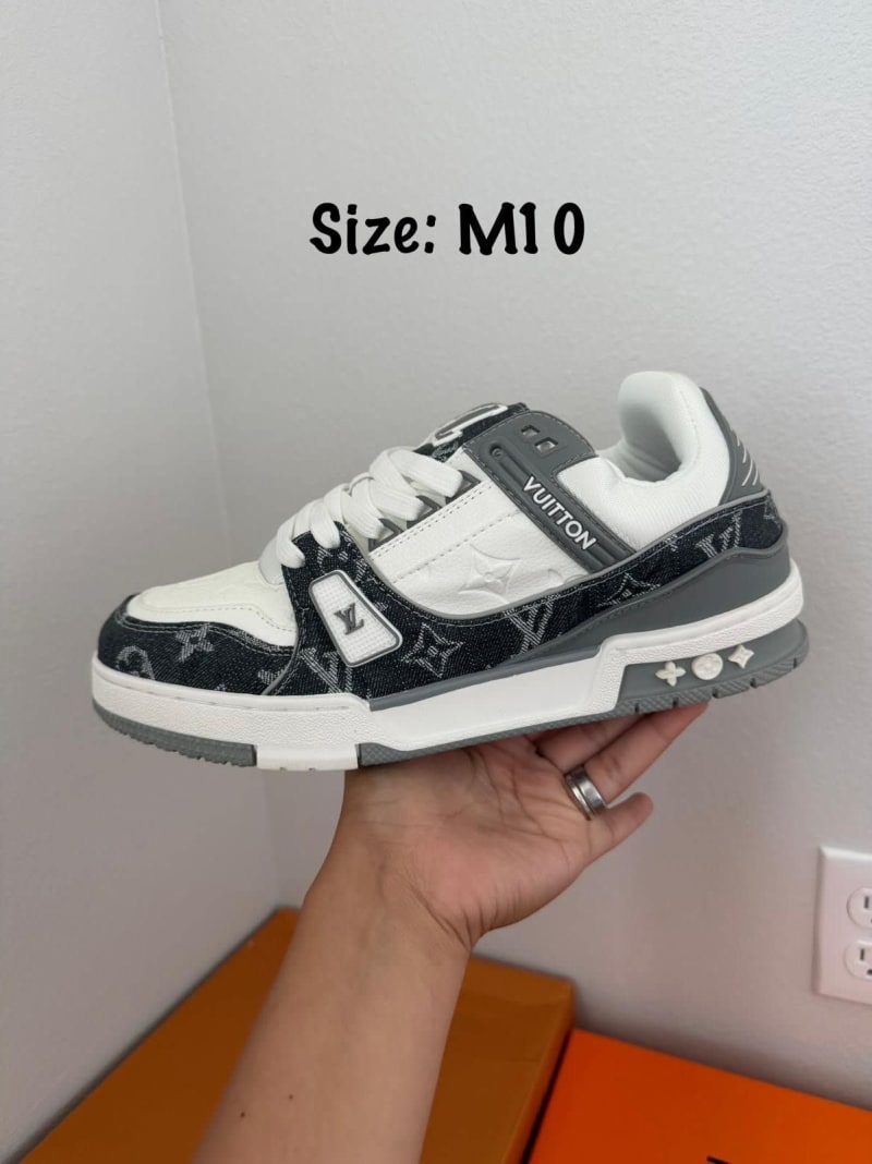 Shoes 18