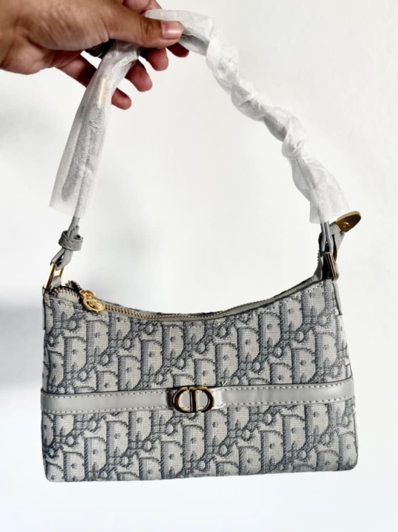 Women bags 11
