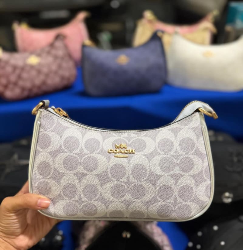 Women bags 4