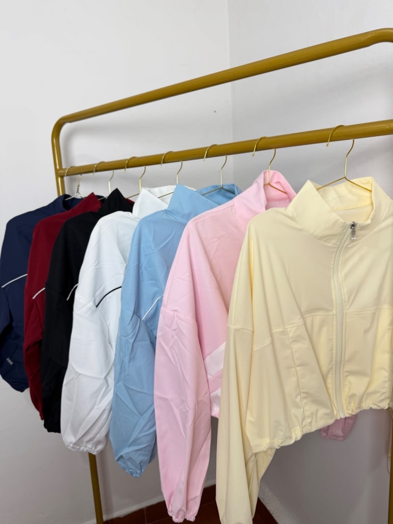 Chaqueta corta vientos 1