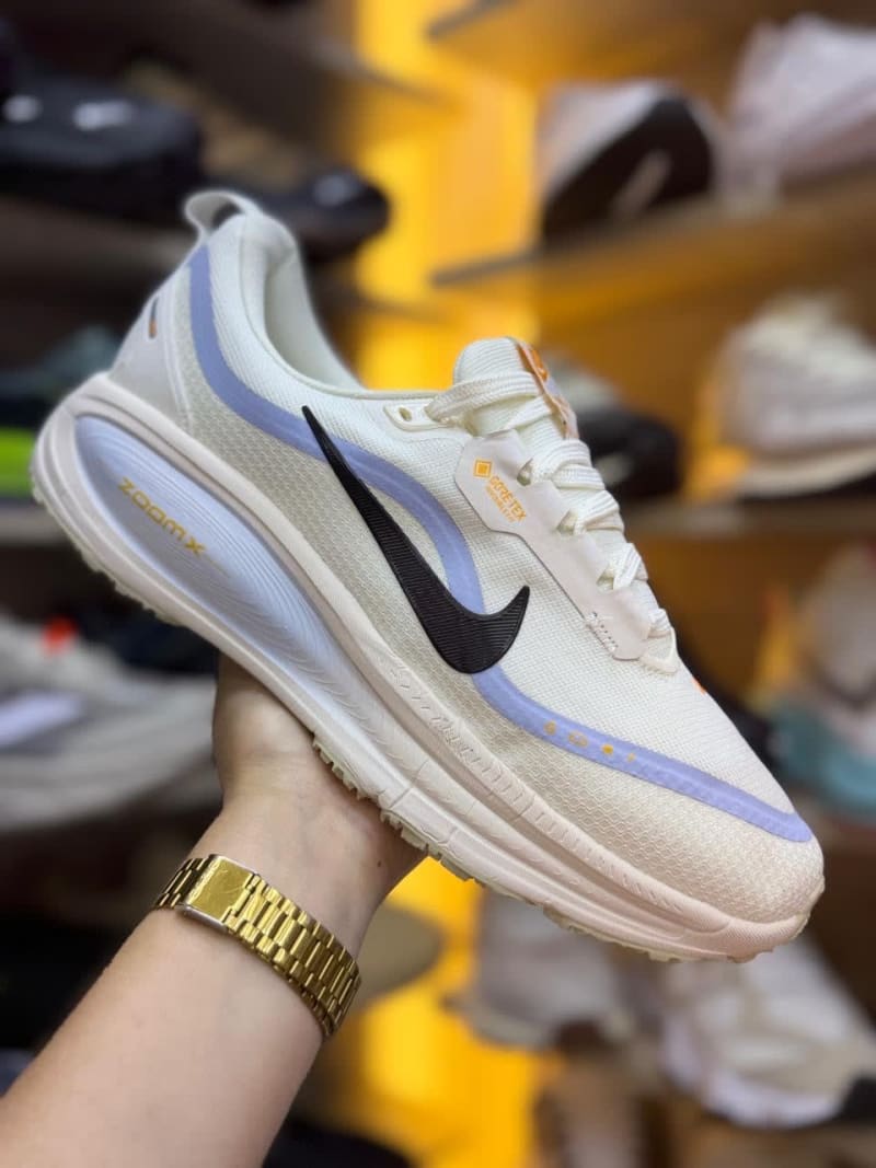 Nike 2