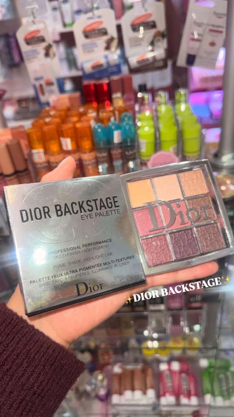 DIOR BACKSAGE 1