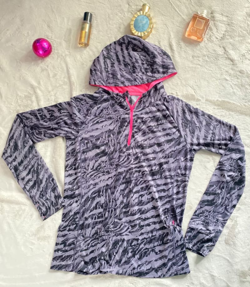 Sudadera deportiva mujer con capucha 1