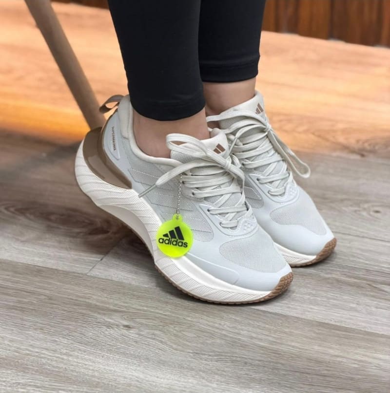 ADIDAS SÚPER MAGMA*🌸 Disponible para dama *EURO 36 AL 39*〽️ 2