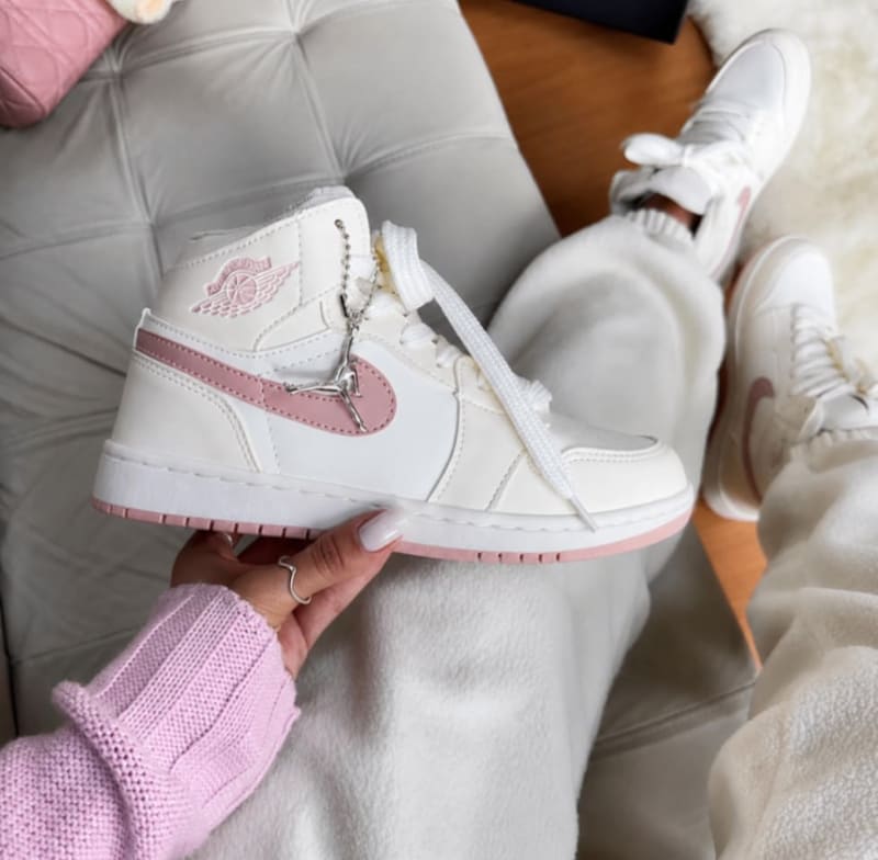Jordan 1 high 🌸 1