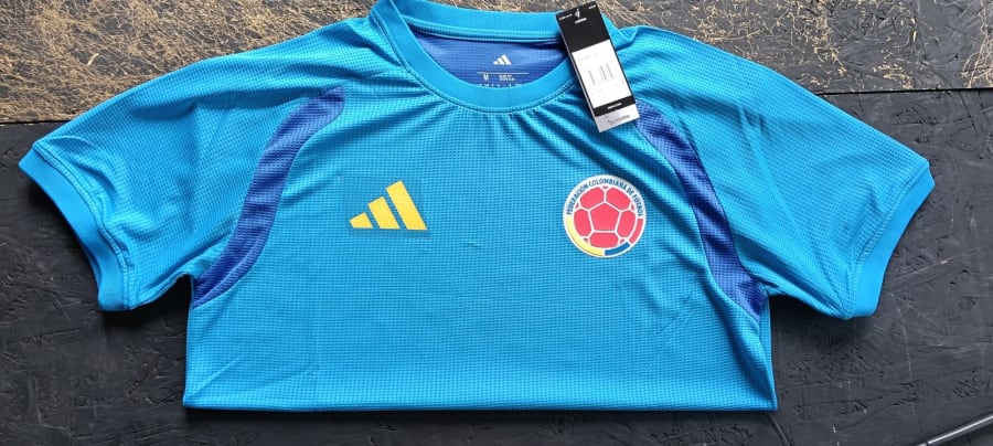 Camiseta visitante 5