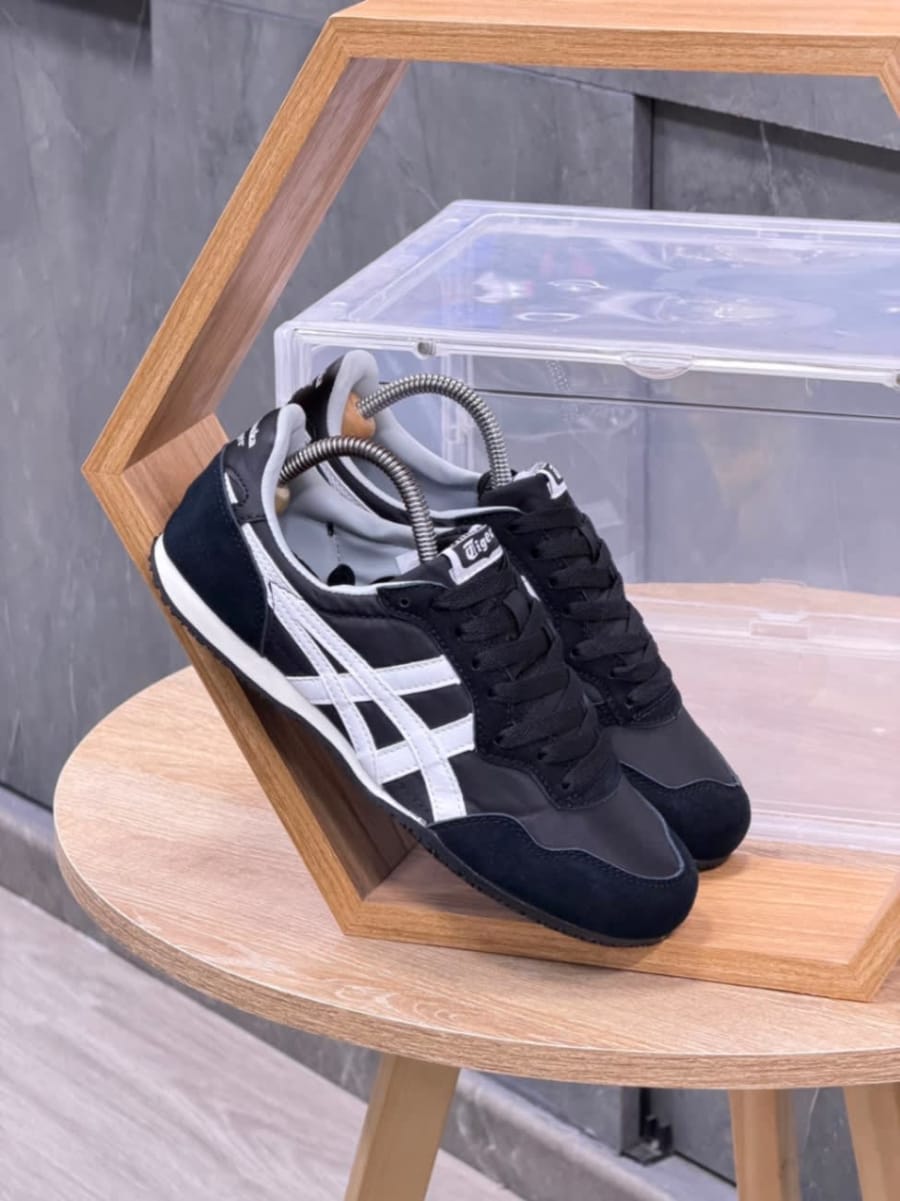 Tiger Onitsuka 1