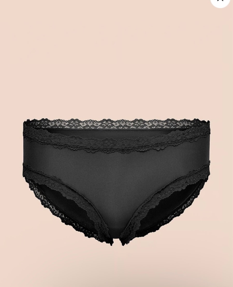 Panti negro de malla Victoria’s Secret 1