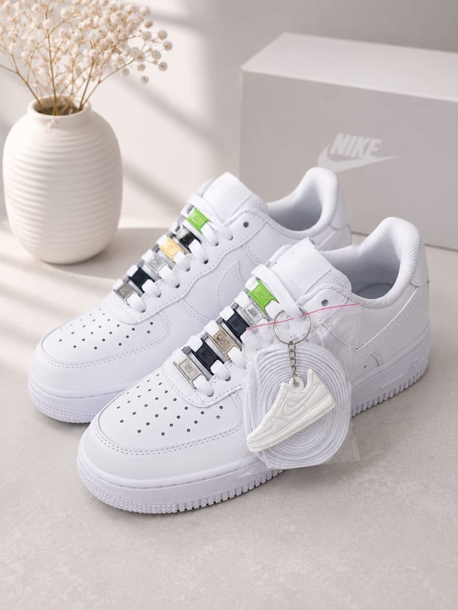 Nike Air Force 1 "All White" 1