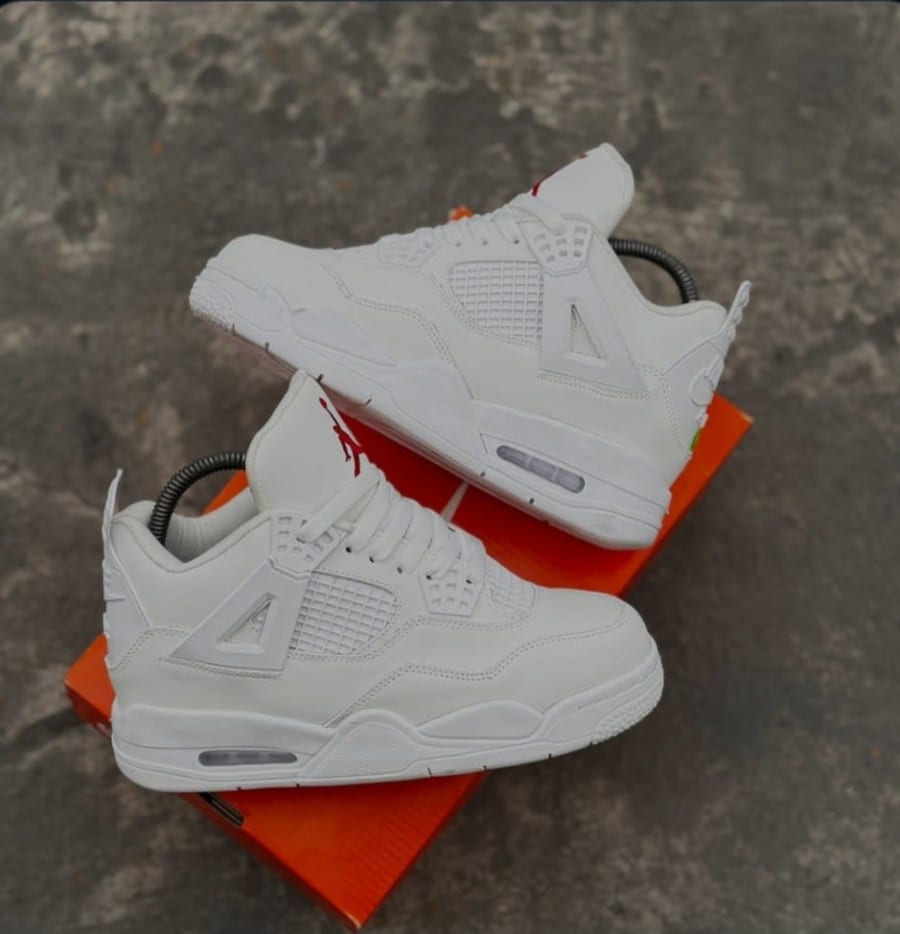 Nike Air Jordan 4 Retro 2