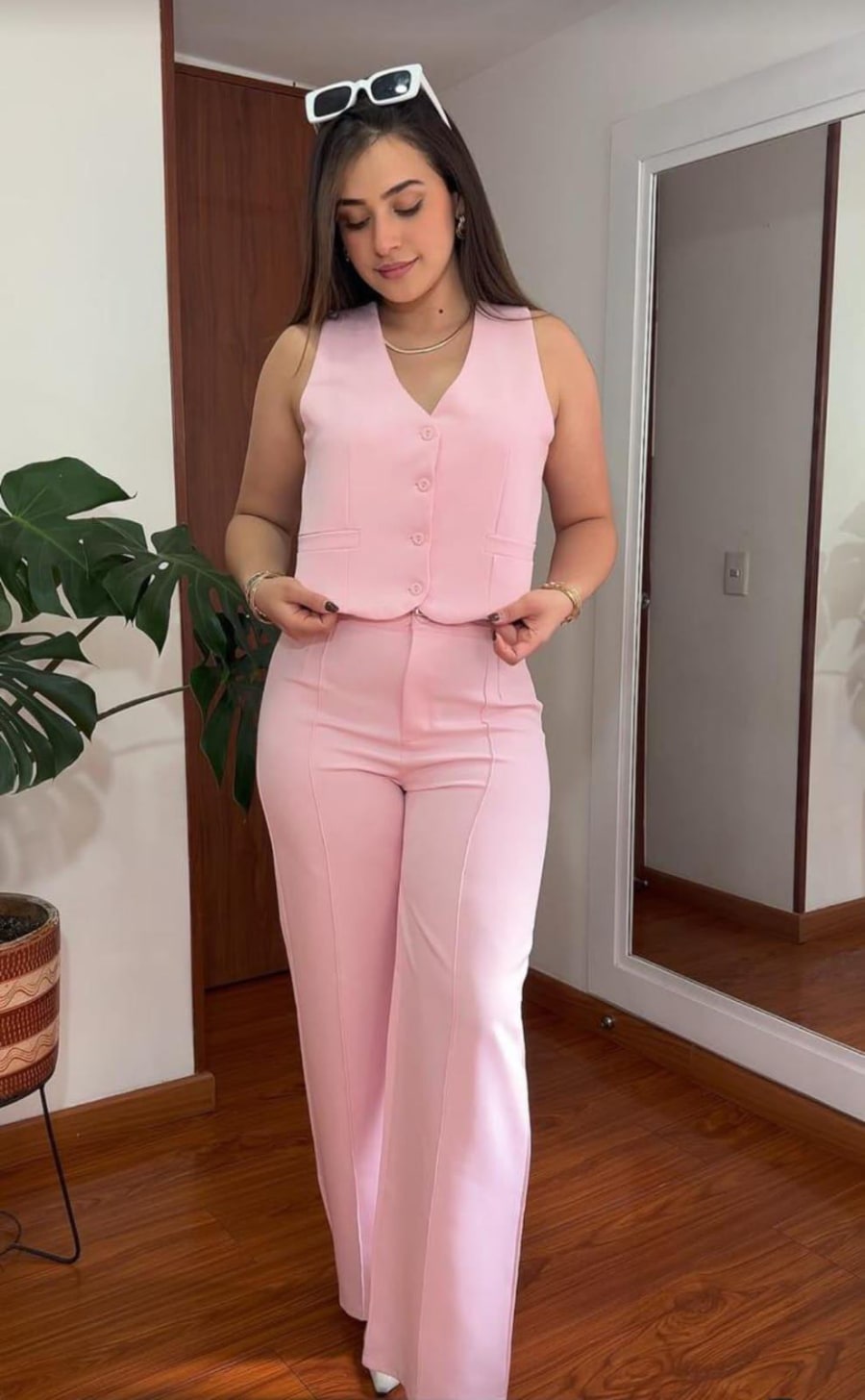 CONJUNTO VICTORIA 1