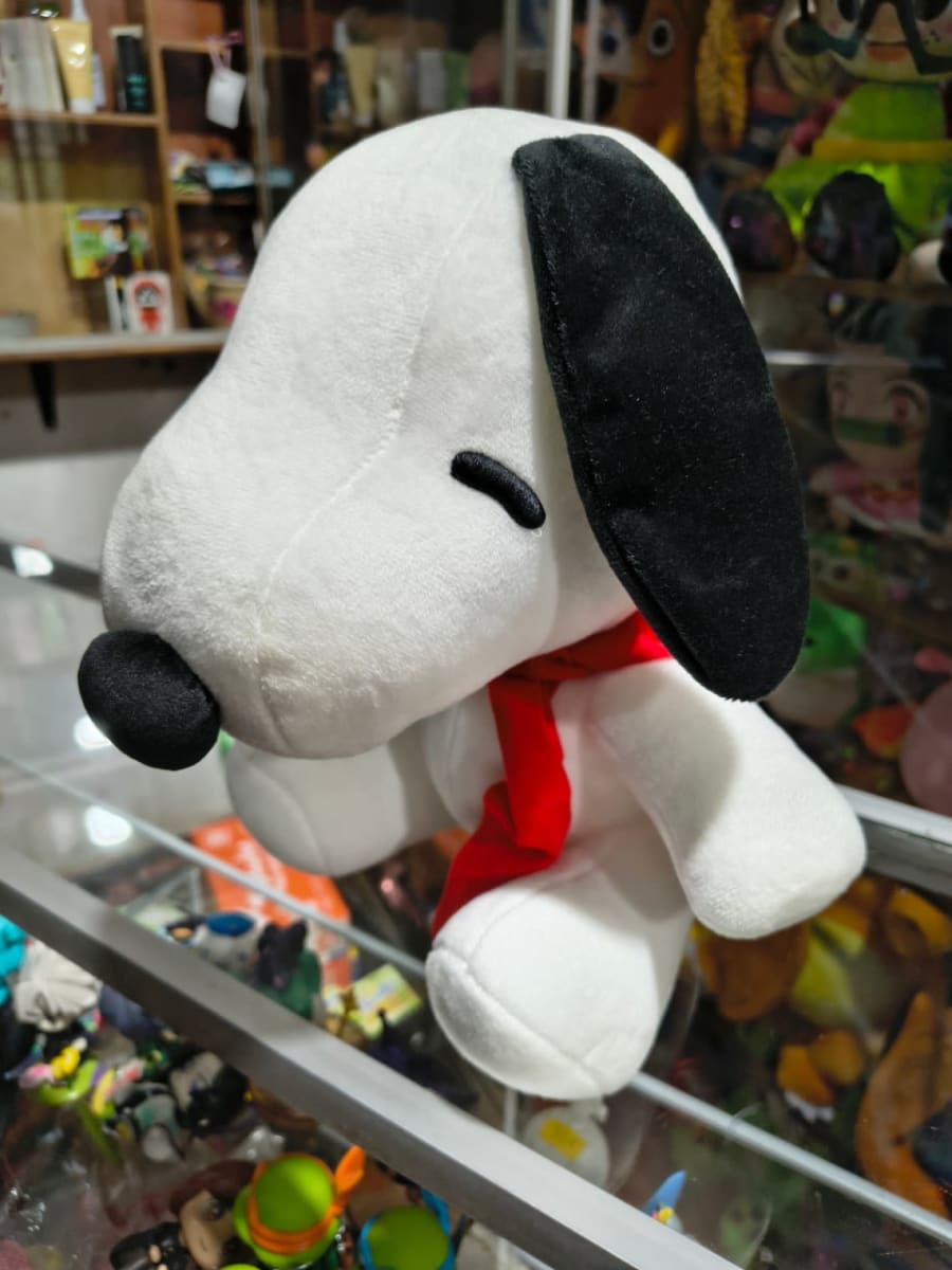 hermoso peluche de snoopy de 30 cm 1