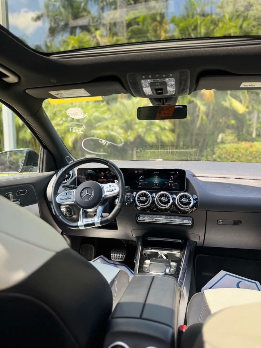 MERCEDES-AMG GLA 35 4MATIC 2021 6