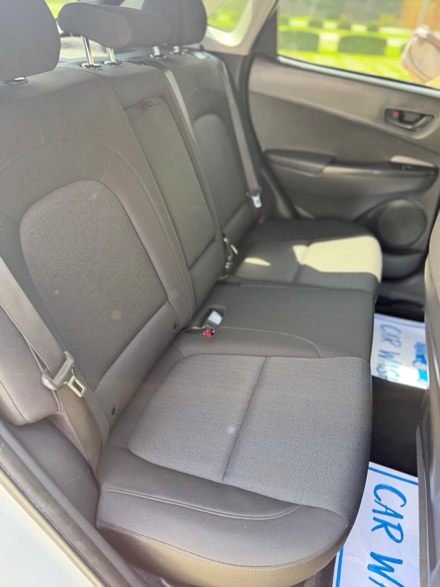 HYUNDAI KONA SEL 2022 8