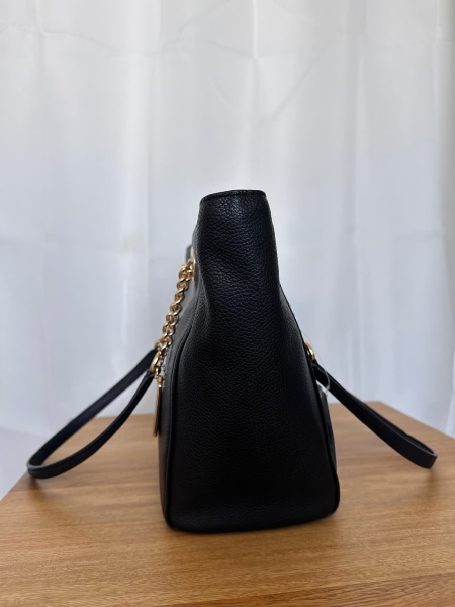 Turnlock chain Tote 27 4