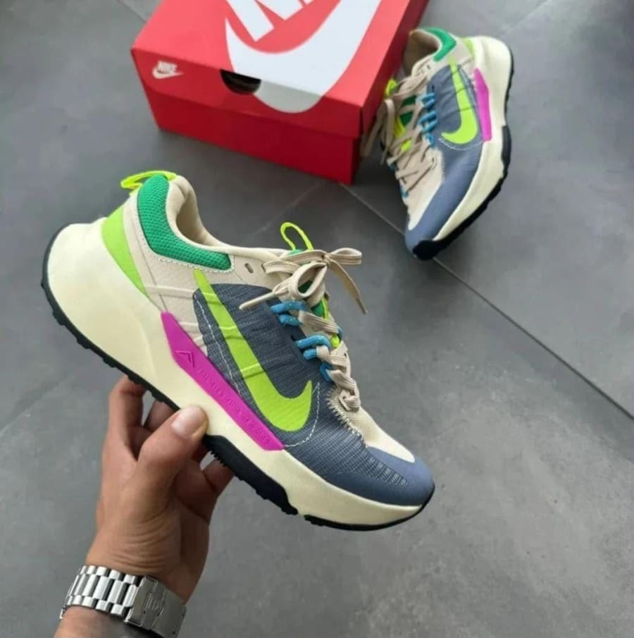 Nike 1