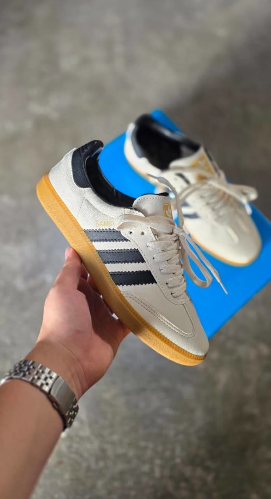 Adidas Samba Hueso 1