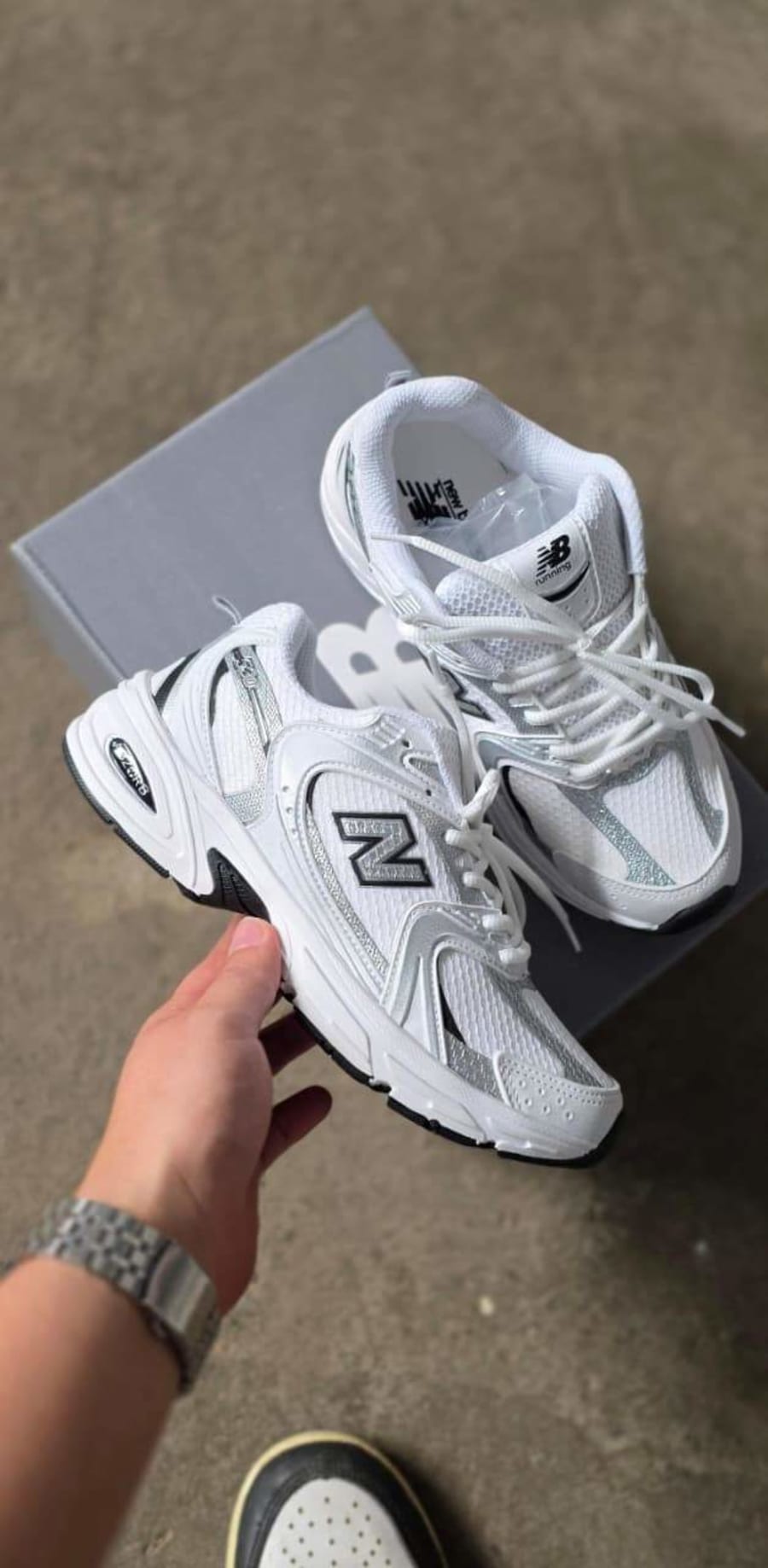 New balance 530 triple 1