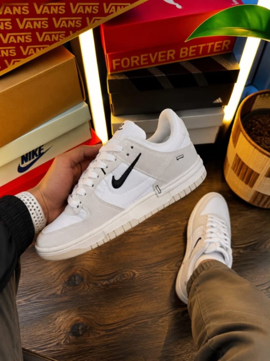Nike Dunk Low “Disrupt 2” 1
