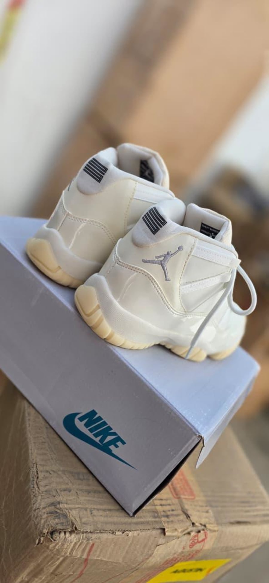 Nike Jordan Retro 11 2