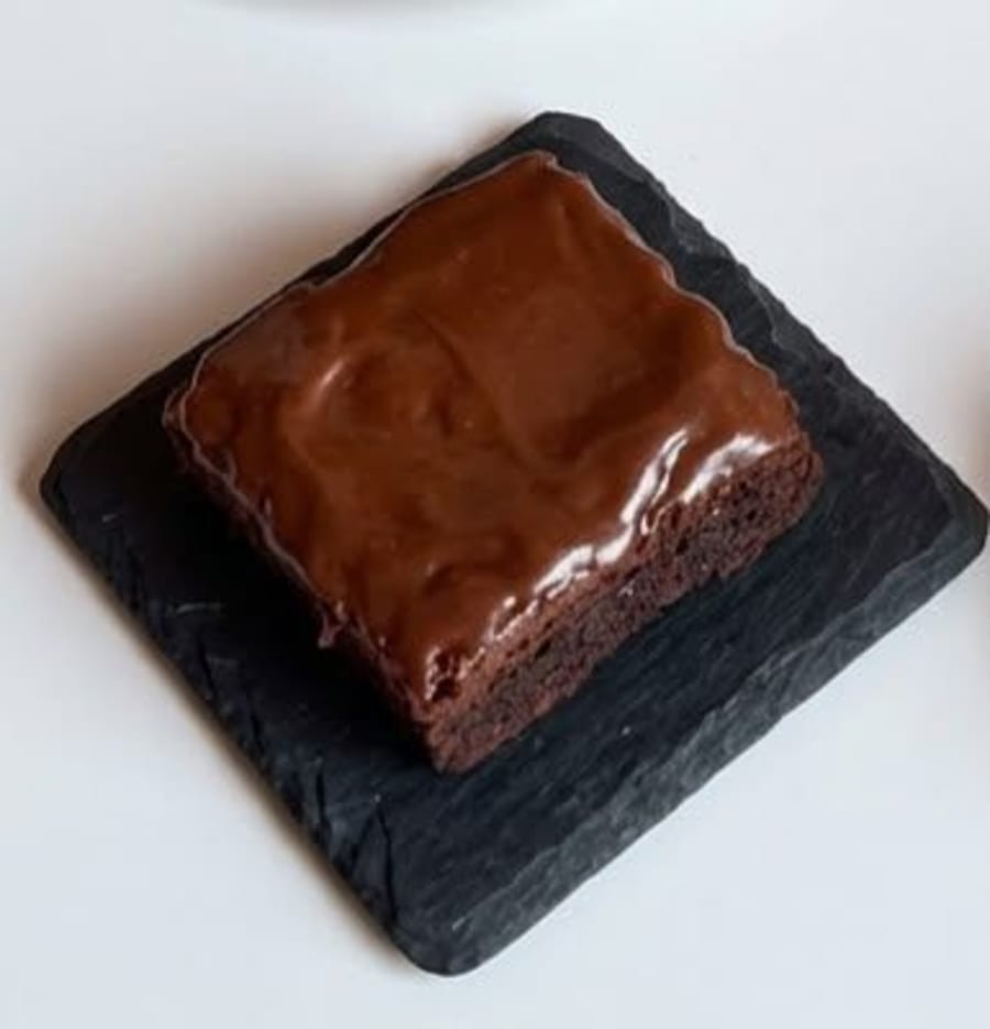 Brownie saludable con Arequipe sin Azúcar y Chocolate Negro 1