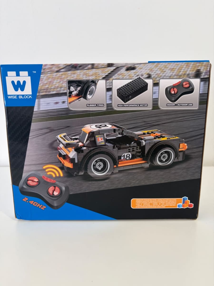 Coche de montaje teledirigido 2