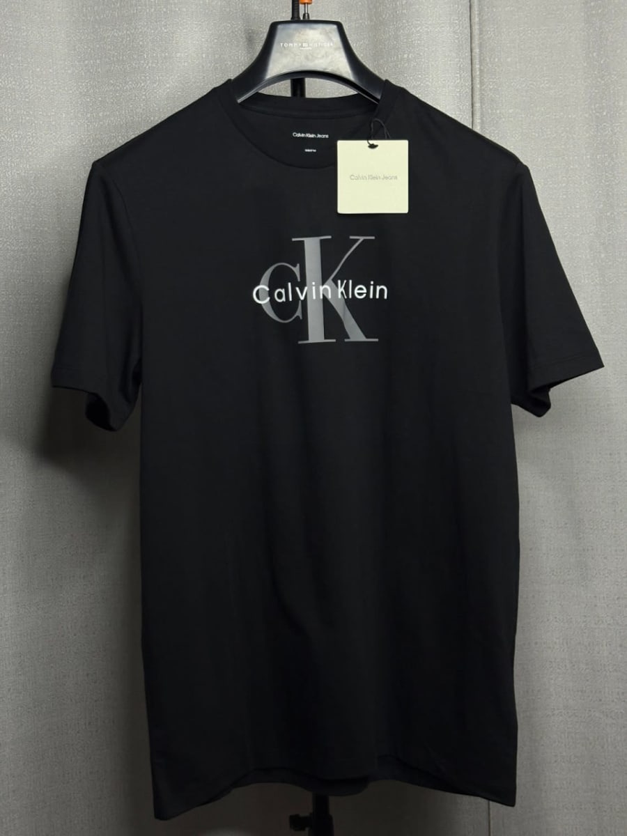 playera calvin klein 1