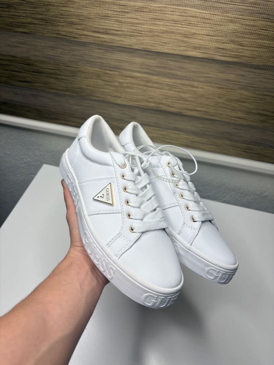tenis guess 1