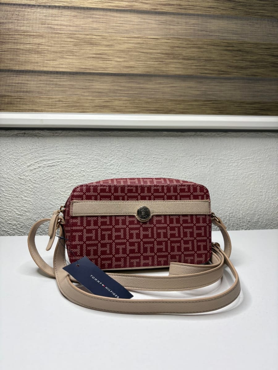 bolso tommy hilfiger 1