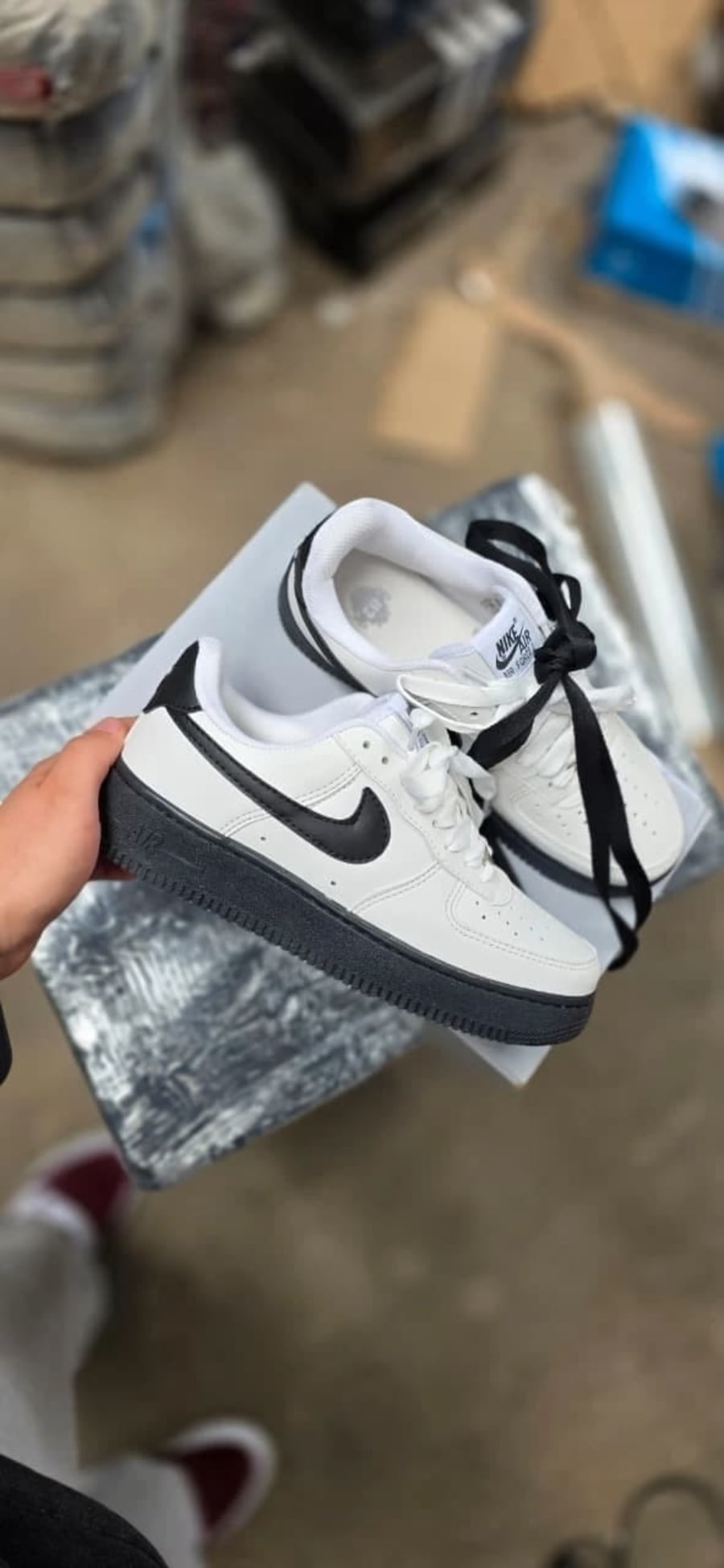 Nike Air Force Suela Negra 1