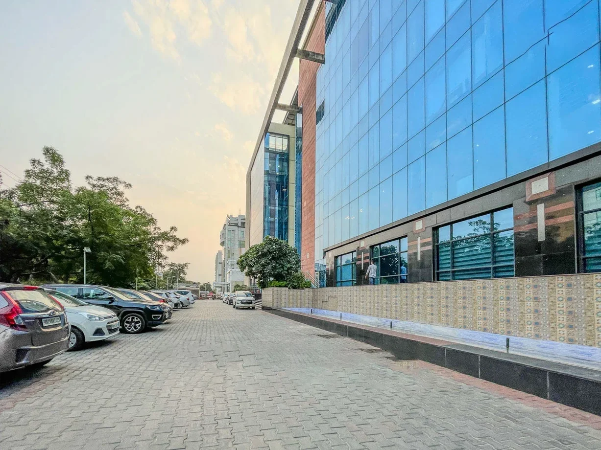 Tapasya Corp Heights - Photograph 3