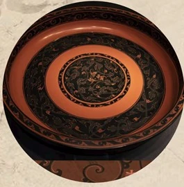 Red and black lacquer dish