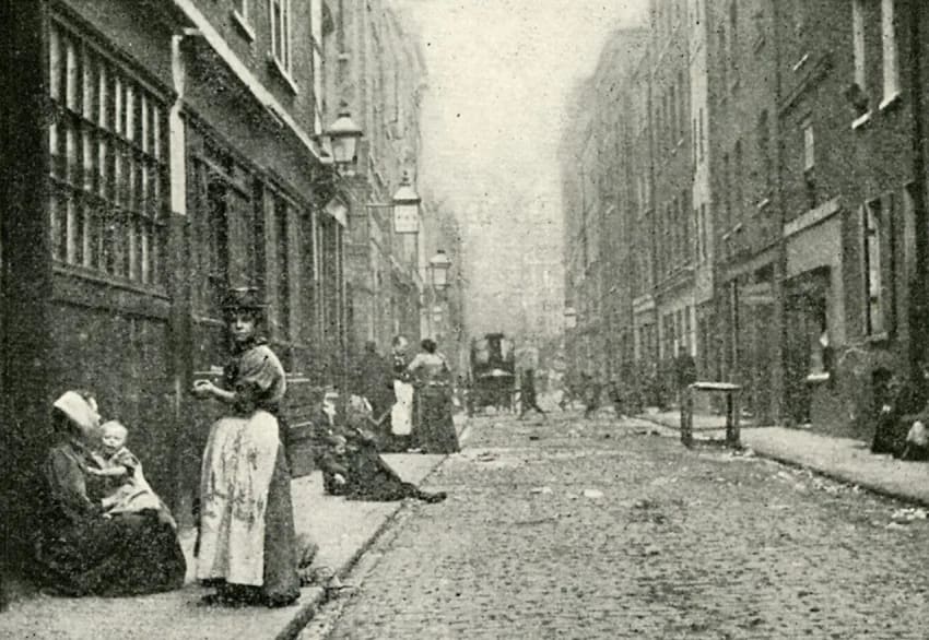 Dorset Street in Whitechapel, 1902 — one of Victorian London's most dangerous streets